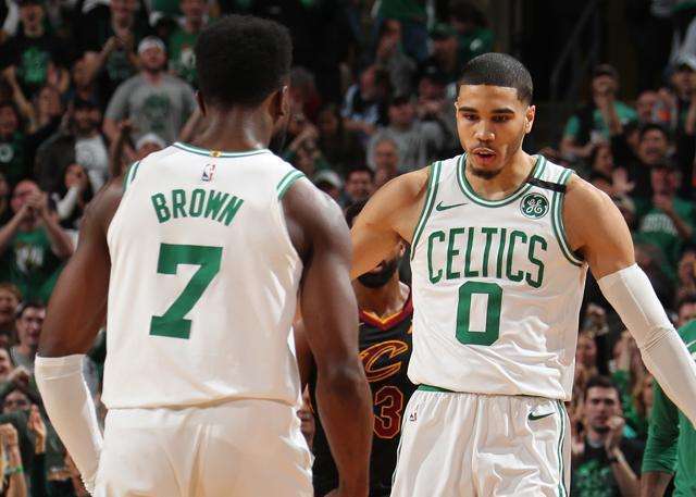 与者进行更 与者进行更