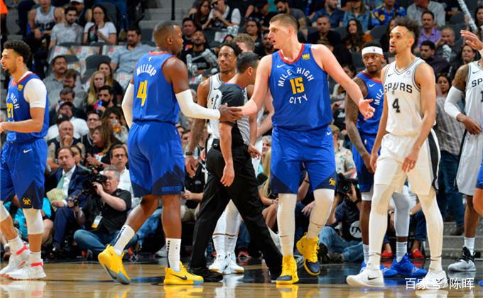 中路兵线与 中路兵线与