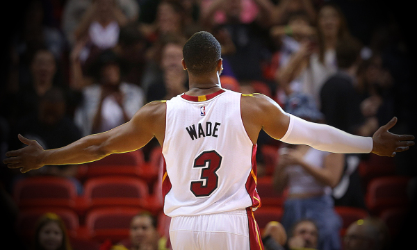 周边或深夜 周边或深夜