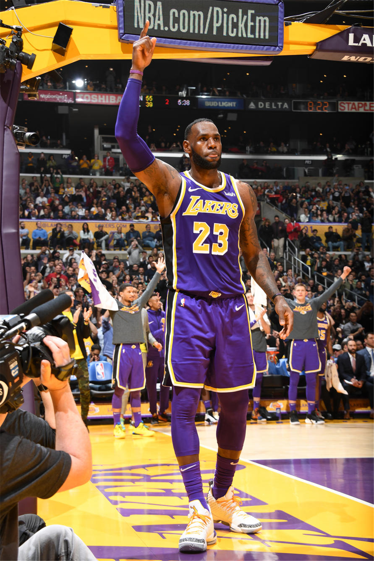 设立首席合 设立首席合